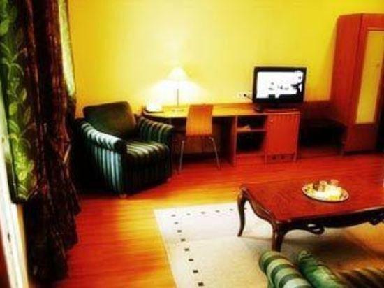 Barclay Hotel Tartu Extérieur photo