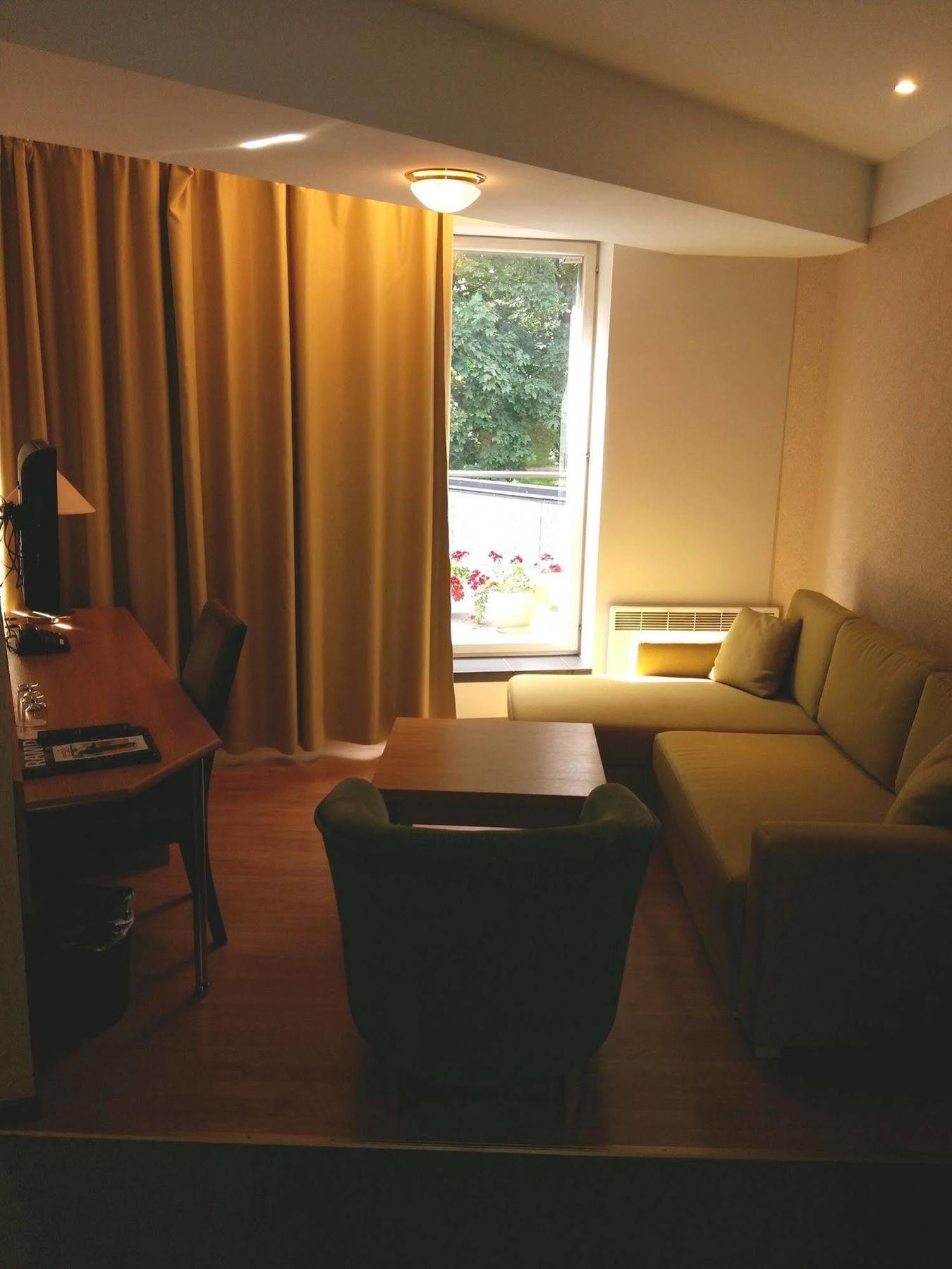 Barclay Hotel Tartu Extérieur photo